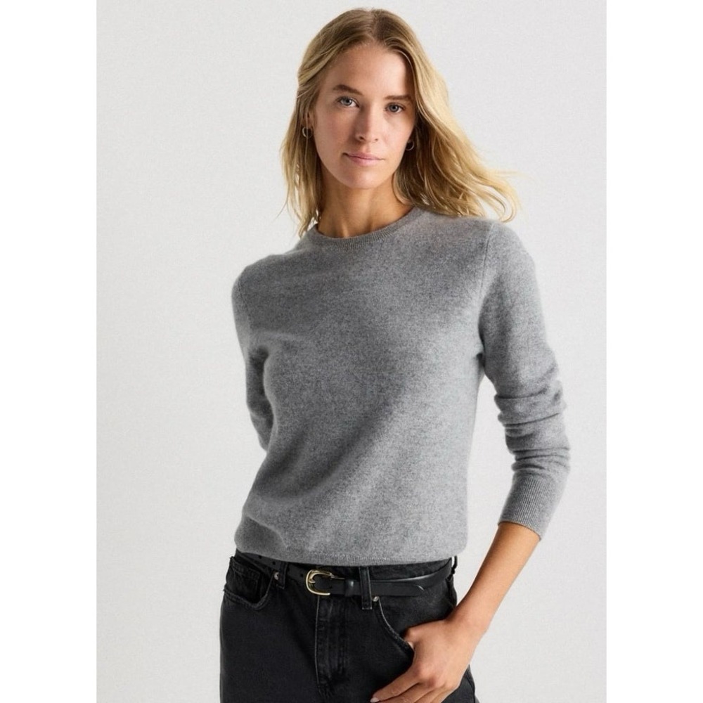 Quince 100% Mongolian Cashmere Crewneck Sweater Heather Gray XS Soft Luxe EUC